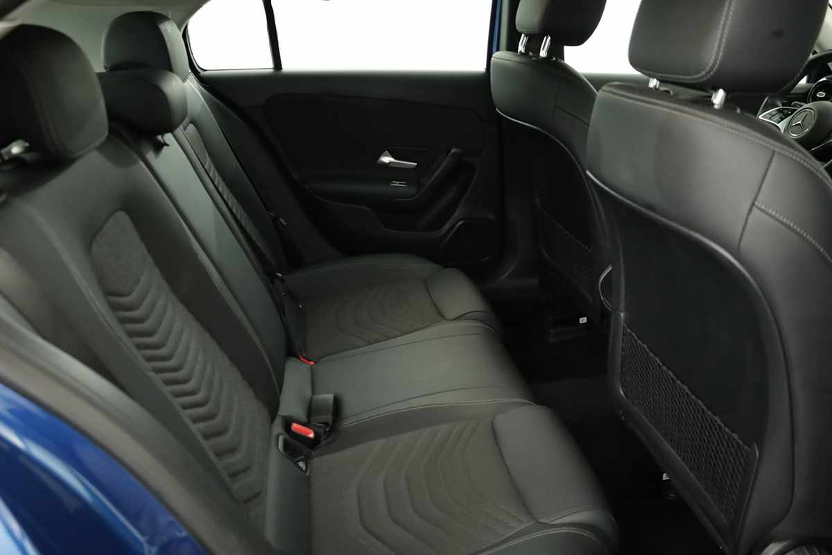 mercedes-benz-classe-a-2025-gasolina-1332cc