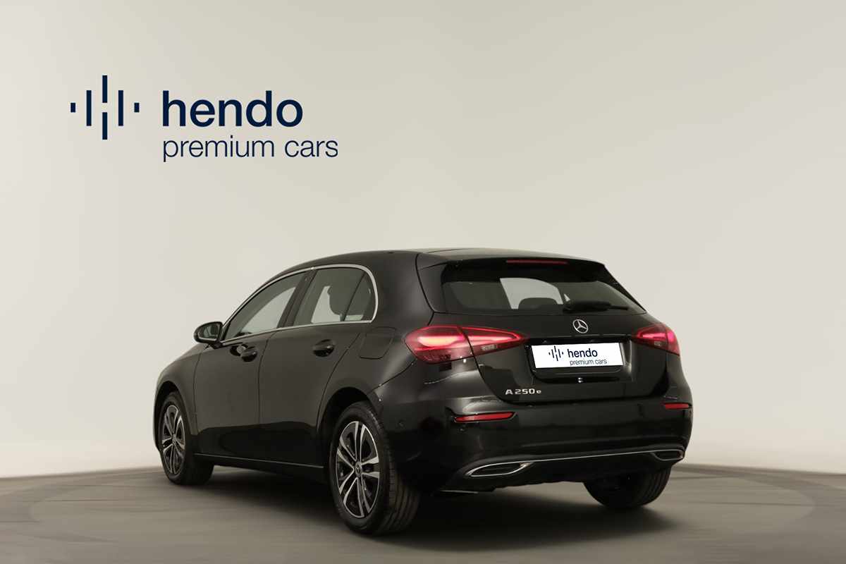 mercedes-benz-classe-a-2024-hibrido-a-gasolina-1332cc