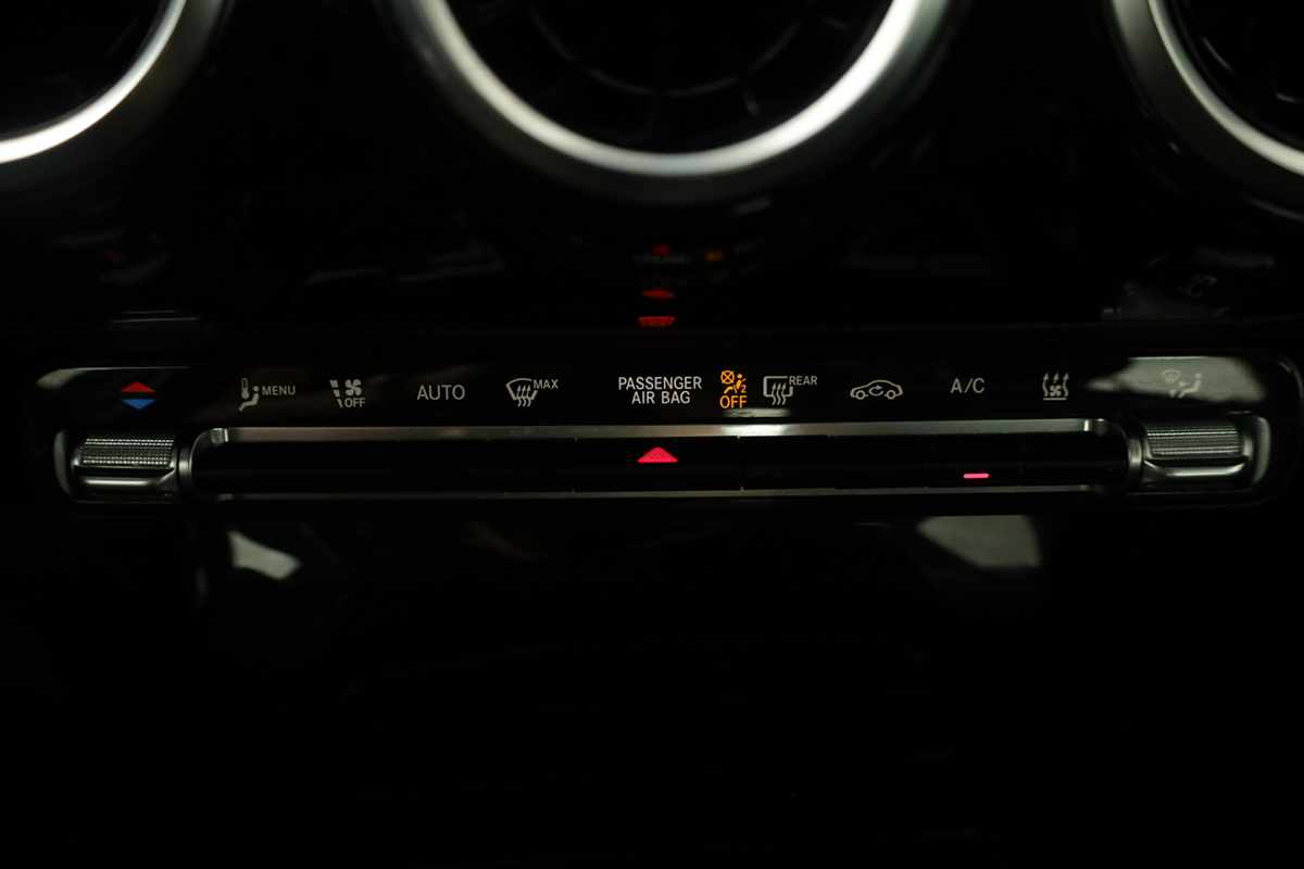 mercedes-benz-classe-a-2024-hibrido-a-gasolina-1332cc