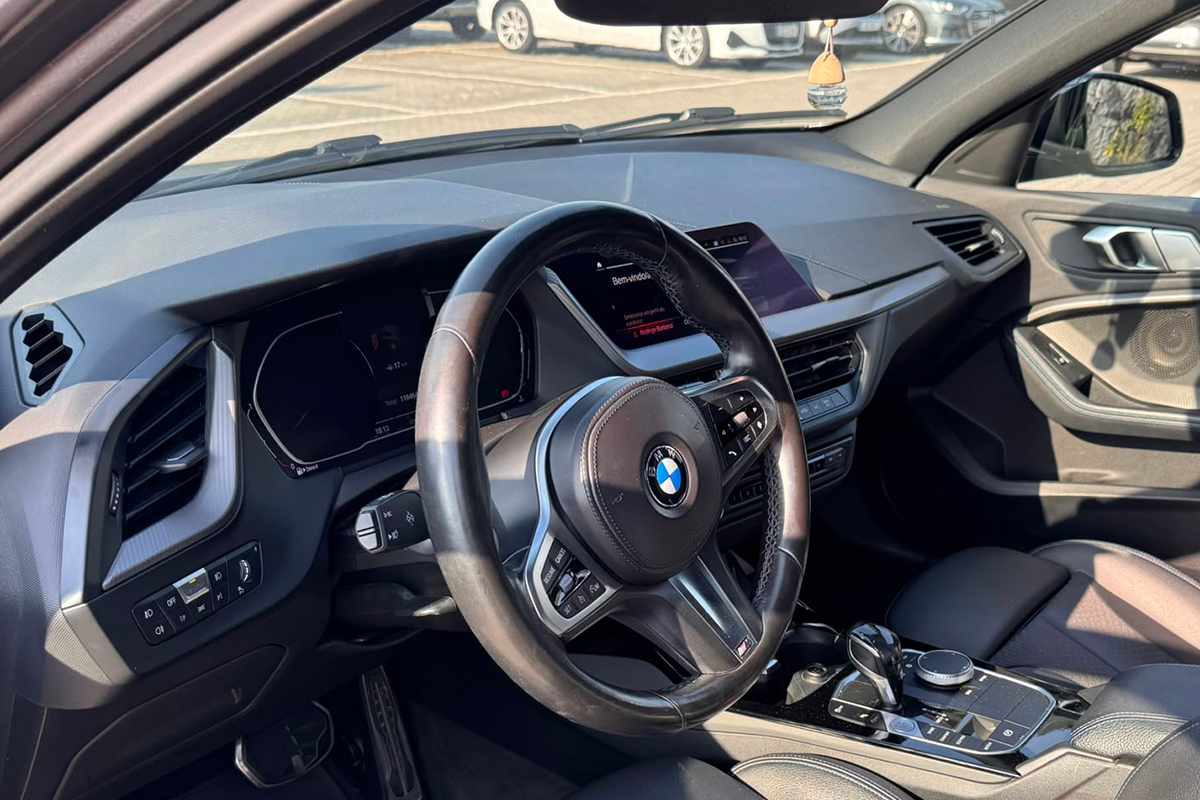 bmw-serie-1-2021-diesel-1496cc