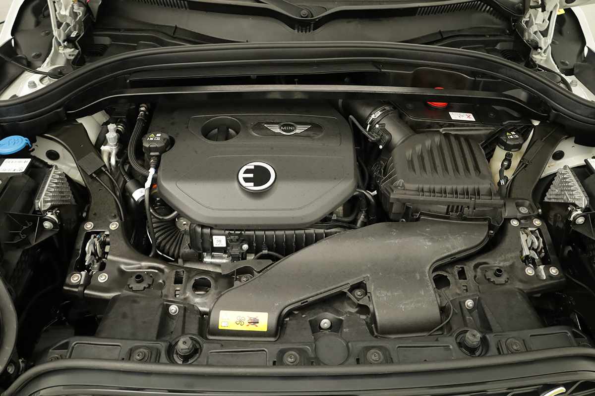 mini-countryman-2023-hibrido-a-gasolina-1499cc