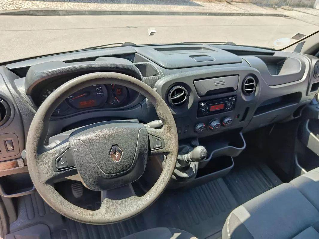 renault-master-2019-diesel-2300cc