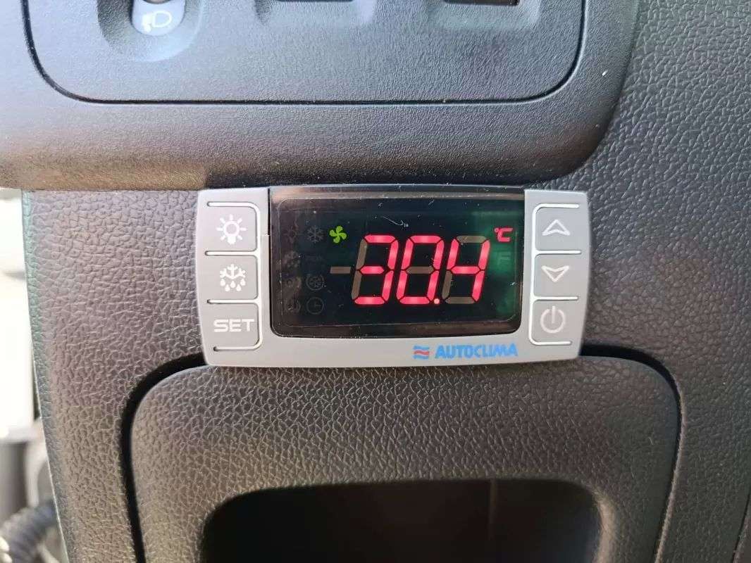 renault-master-2019-diesel-2300cc