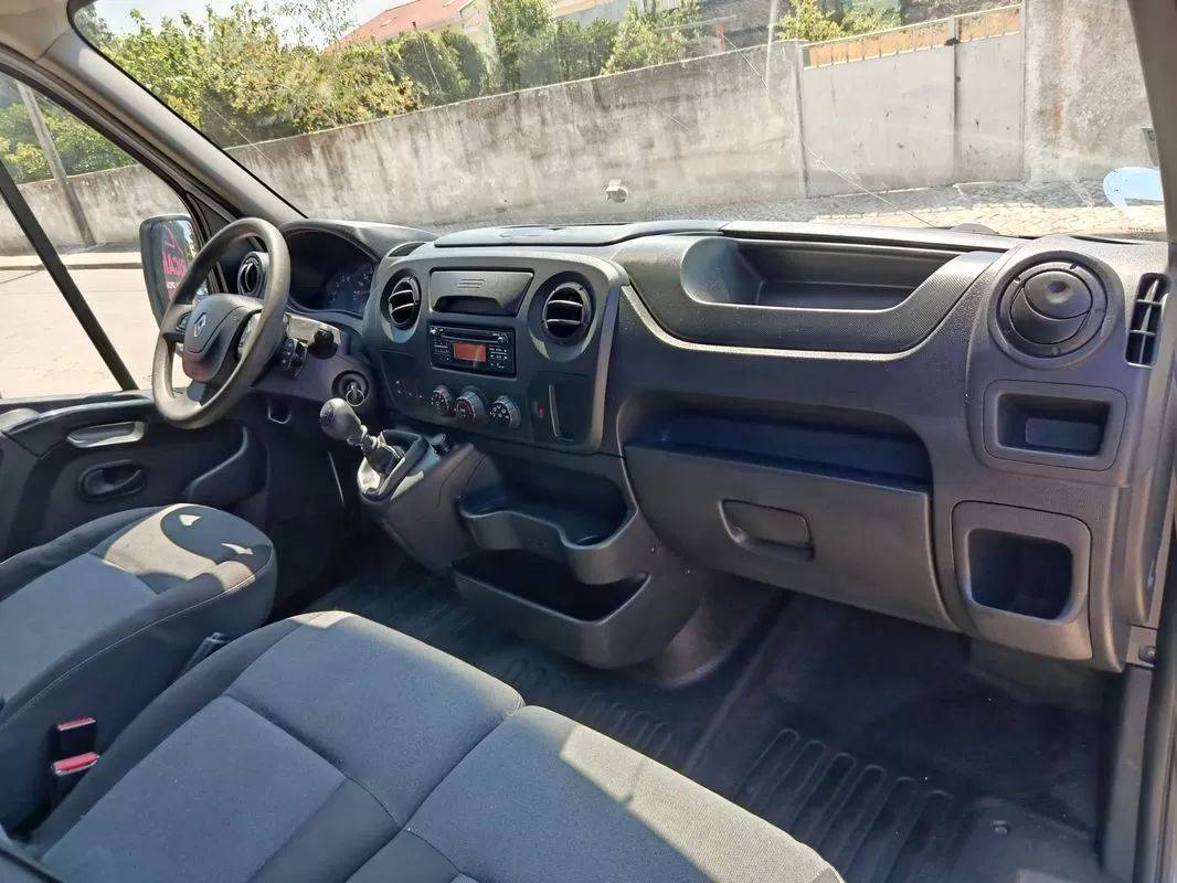 renault-master-2019-diesel-2300cc