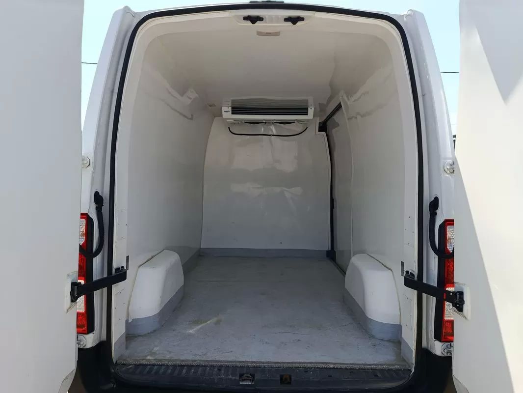 renault-master-2019-diesel-2300cc
