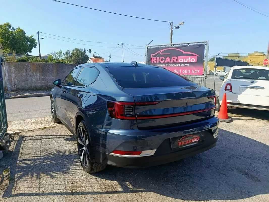 polestar-2-2021-eletrico-200cc