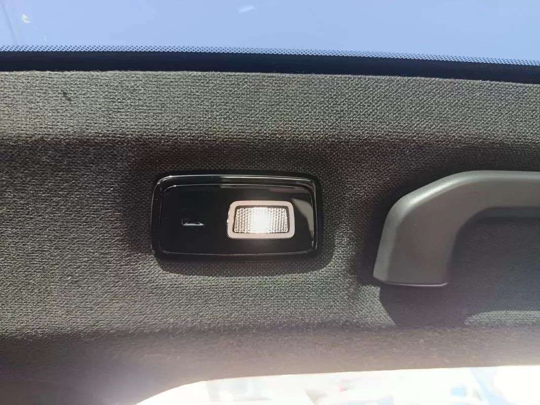 polestar-2-2021-eletrico-200cc