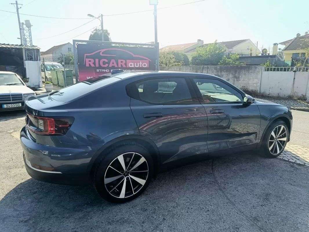 polestar-2-2021-eletrico-200cc