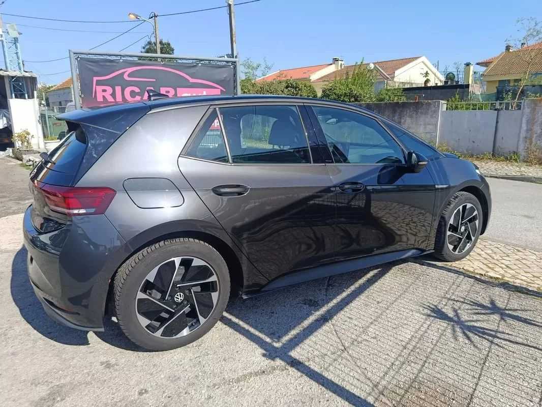 volkswagen-id-3-2021-eletrico-200cc