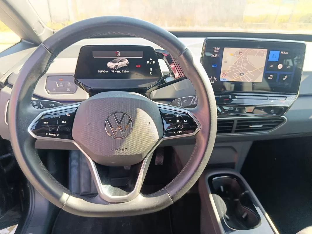 volkswagen-id-3-2021-eletrico-200cc