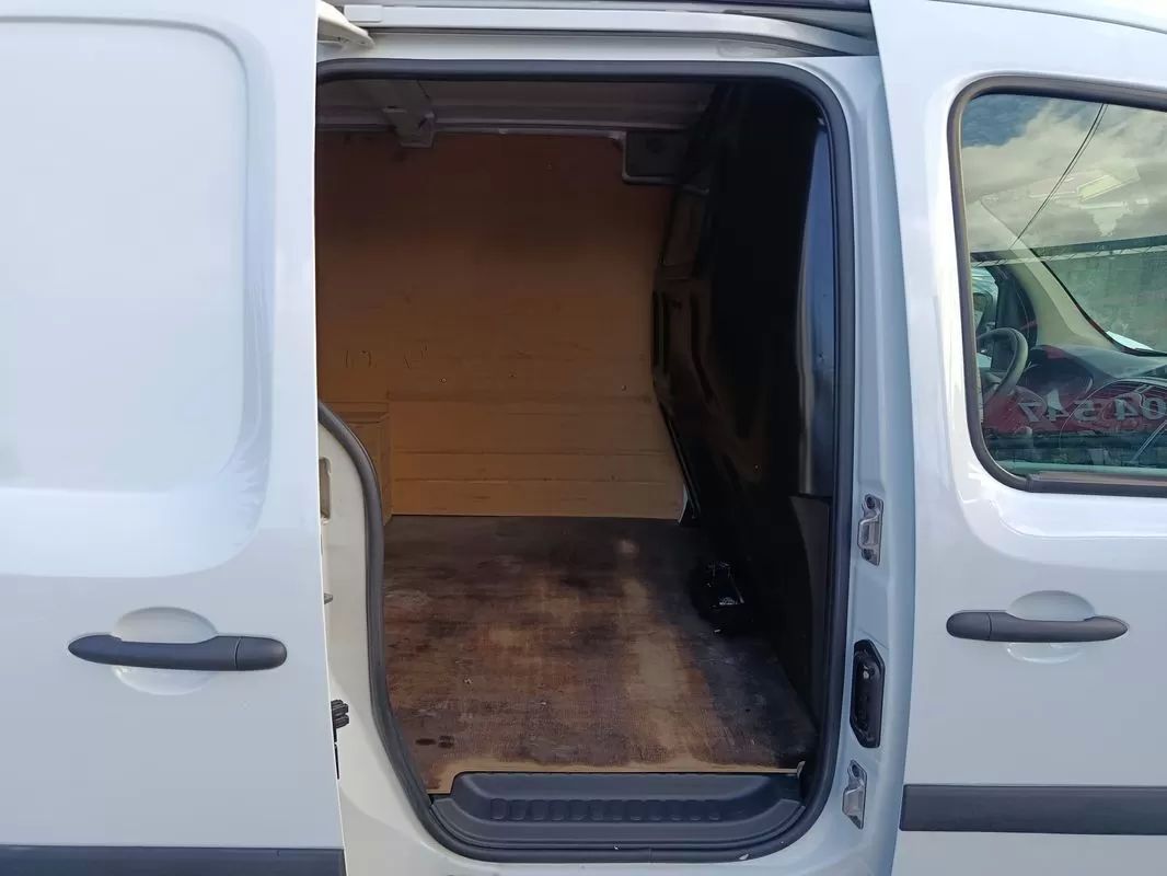 renault-kangoo-2018-diesel-1500cc