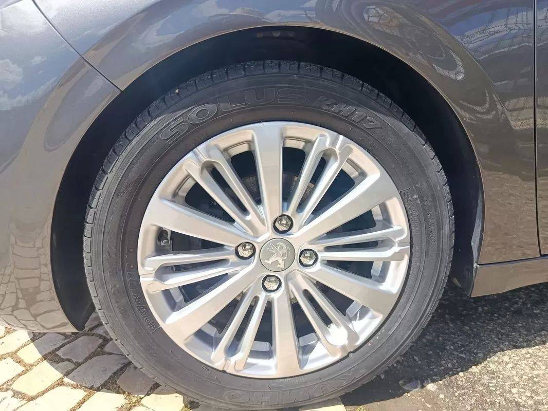 peugeot-208-2019-diesel-1499cc
