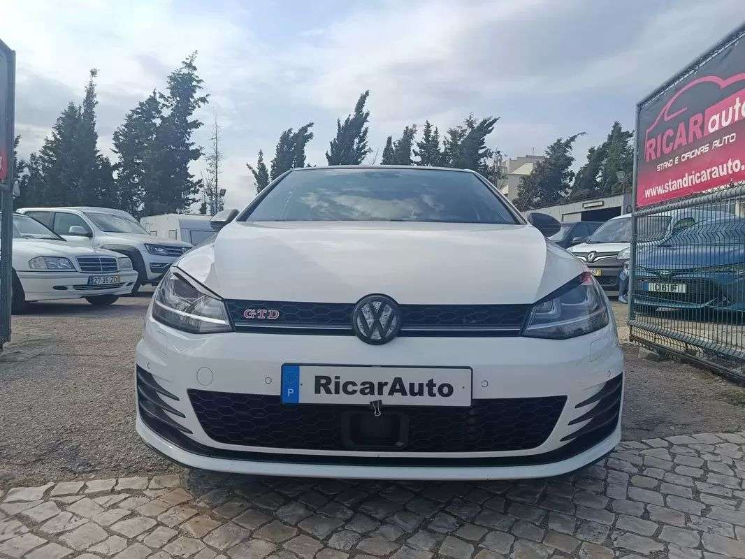 volkswagen-golf-2014-diesel-1968cc