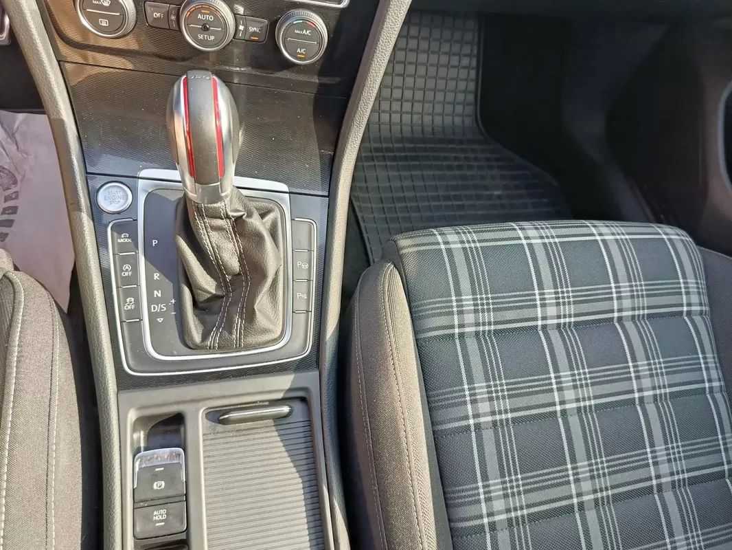 volkswagen-golf-2014-diesel-1968cc