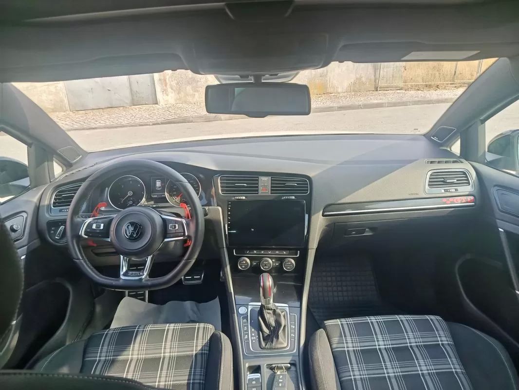 volkswagen-golf-2014-diesel-1968cc