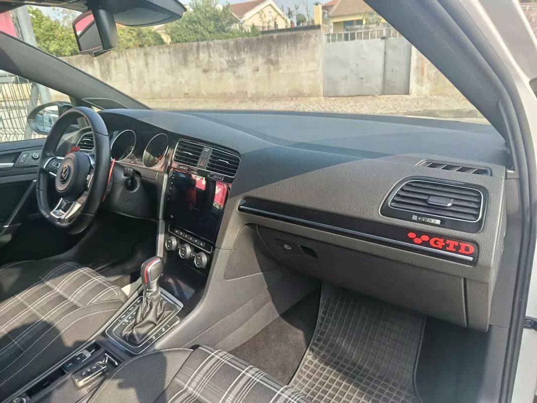 volkswagen-golf-2014-diesel-1968cc