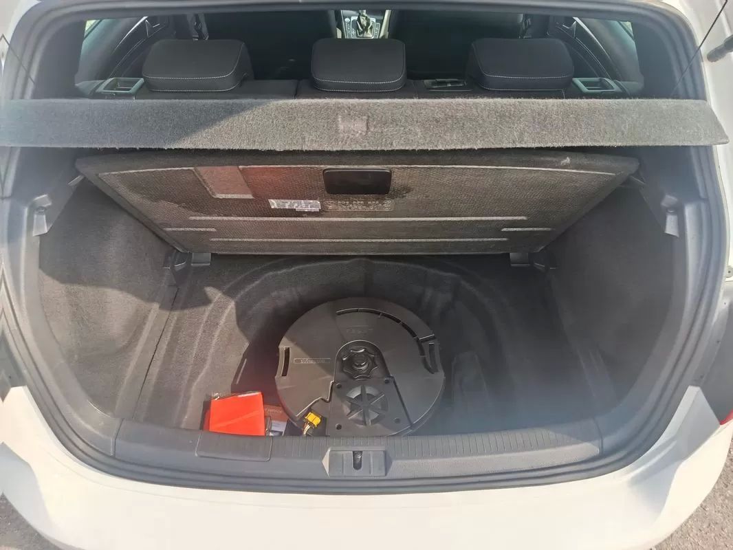 volkswagen-golf-2014-diesel-1968cc