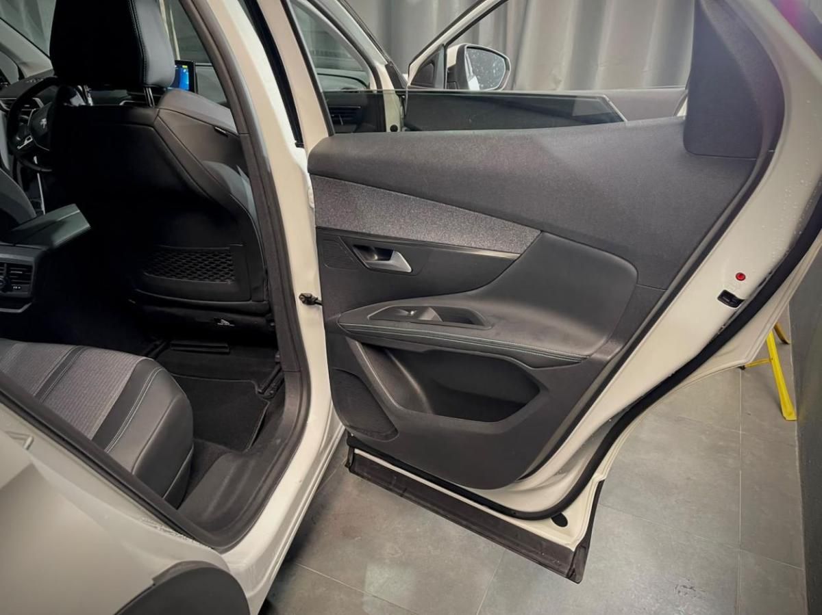 peugeot-3008-2021-hibrido-a-gasolina-1598cc