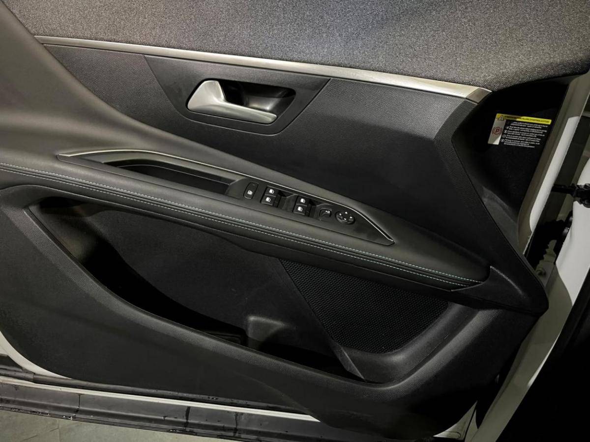 peugeot-3008-2021-hibrido-a-gasolina-1598cc