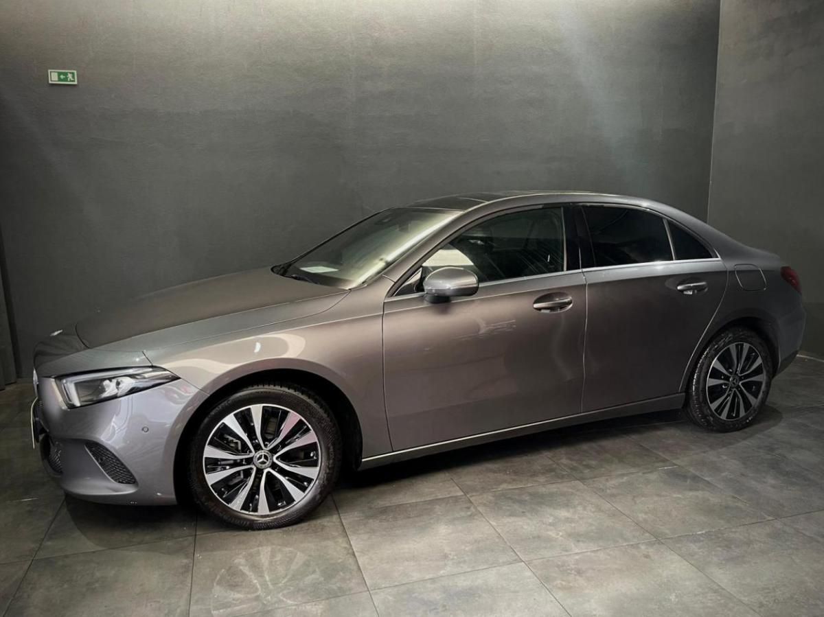 mercedes-benz-classe-a-2022-hibrido-a-gasolina-1332cc