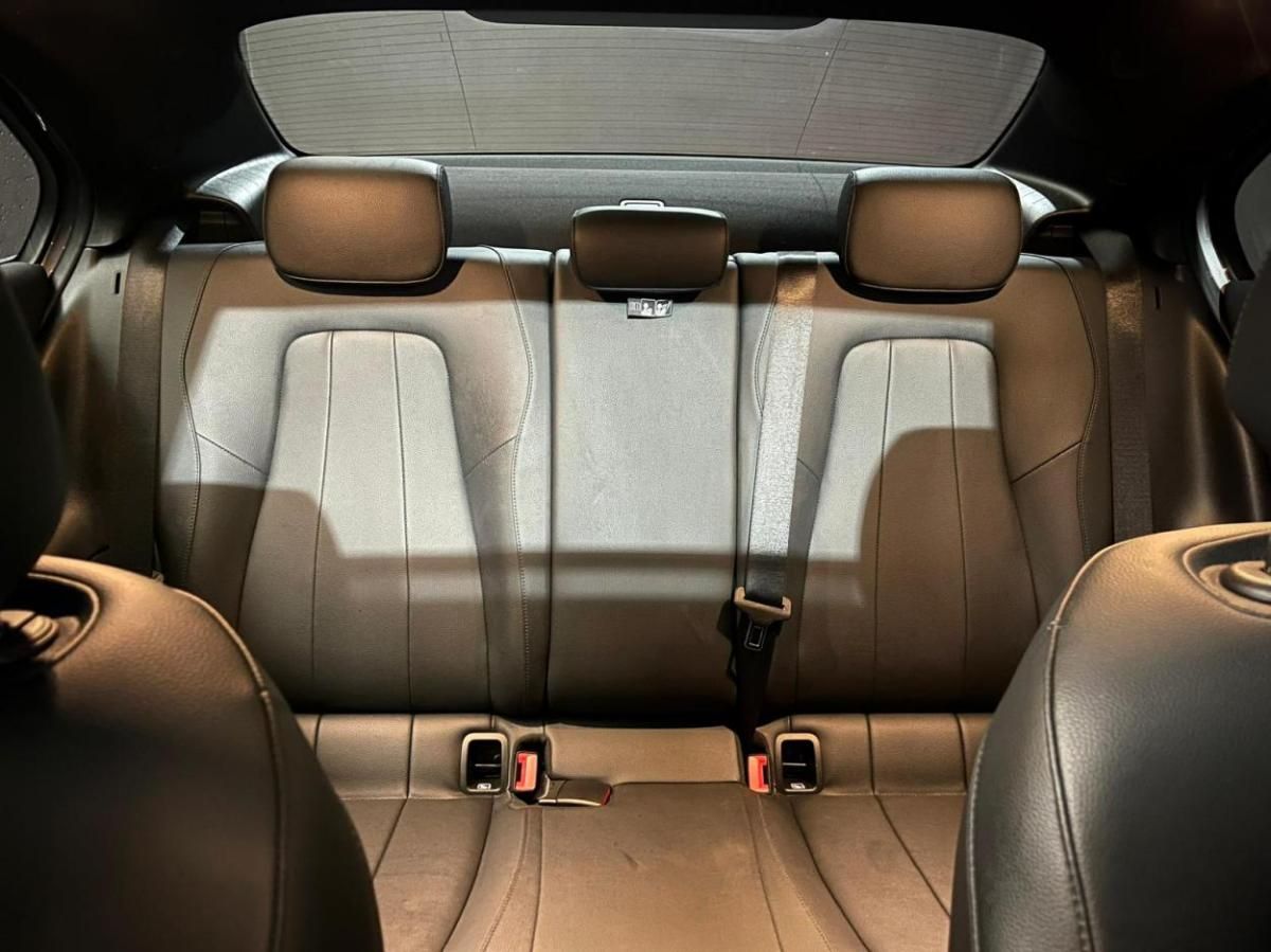 mercedes-benz-classe-a-2022-hibrido-a-gasolina-1332cc