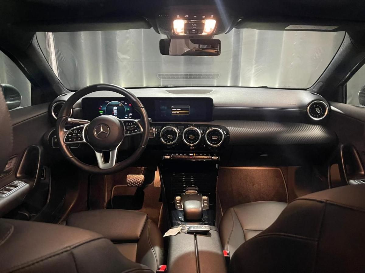 mercedes-benz-classe-a-2022-hibrido-a-gasolina-1332cc