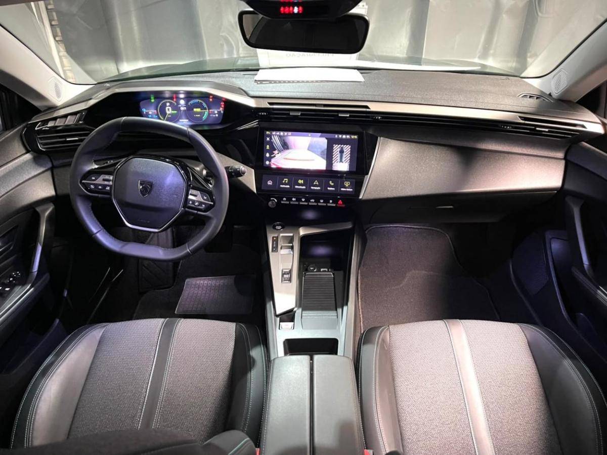 peugeot-308-2023-hibrido-a-gasolina-1598cc