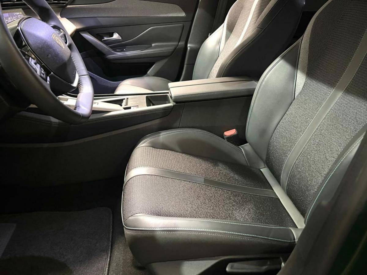 peugeot-308-2023-hibrido-a-gasolina-1598cc