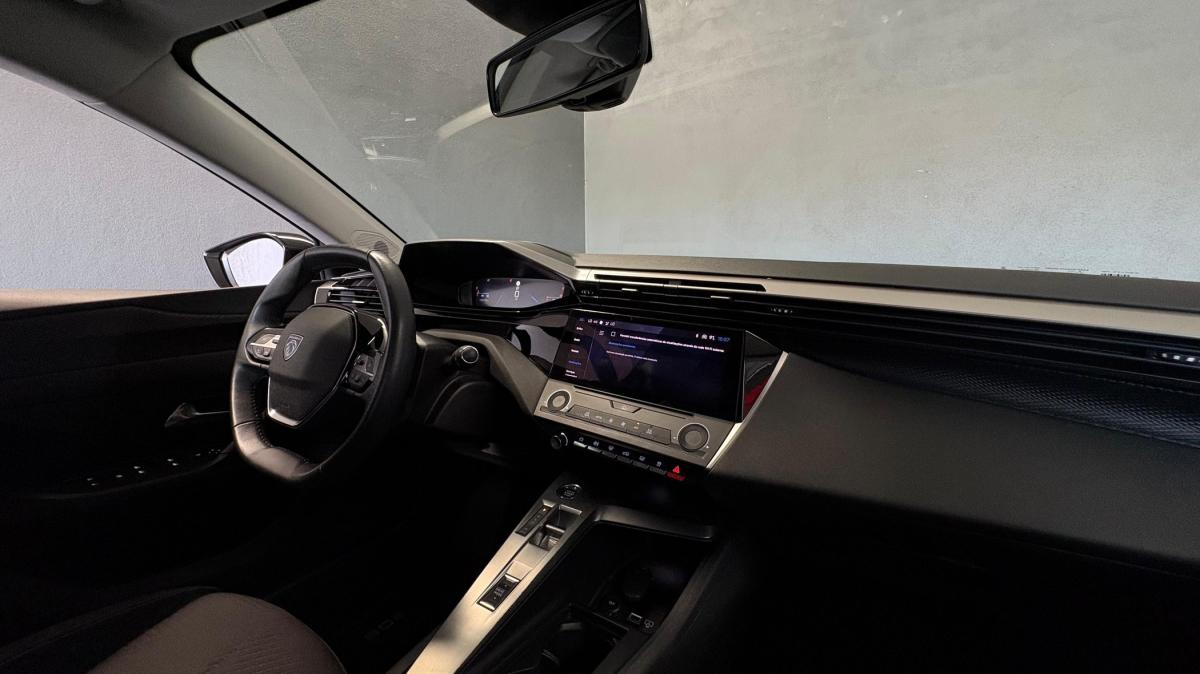 peugeot-308-sw-2022-diesel-1499cc
