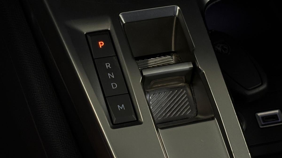 peugeot-308-sw-2022-diesel-1499cc