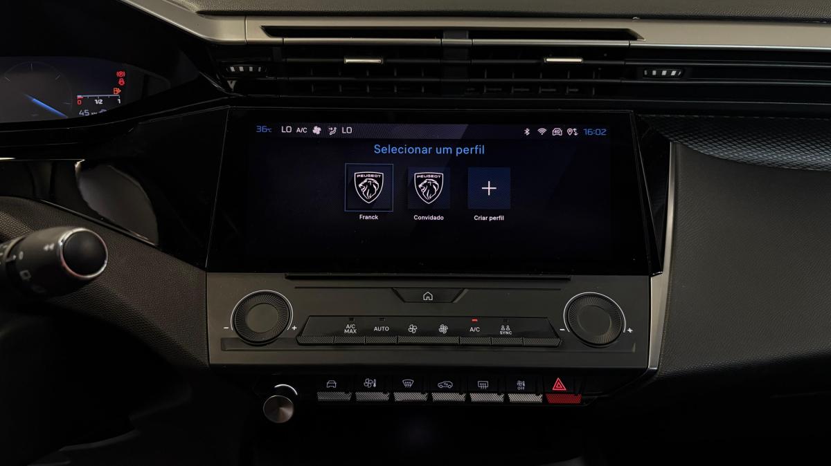 peugeot-308-sw-2022-diesel-1499cc