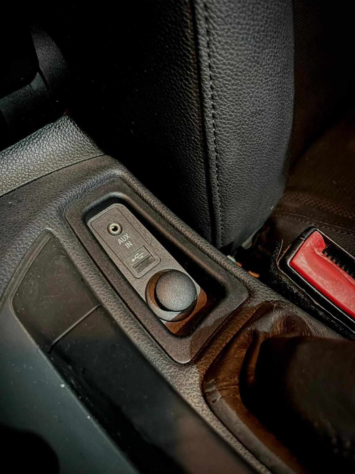 bmw-serie-1-2008-diesel-1995cc