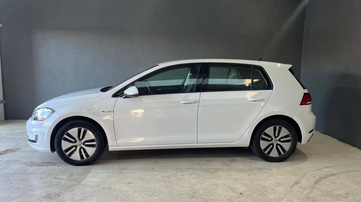 volkswagen-golf-2018-eletrico-500cc