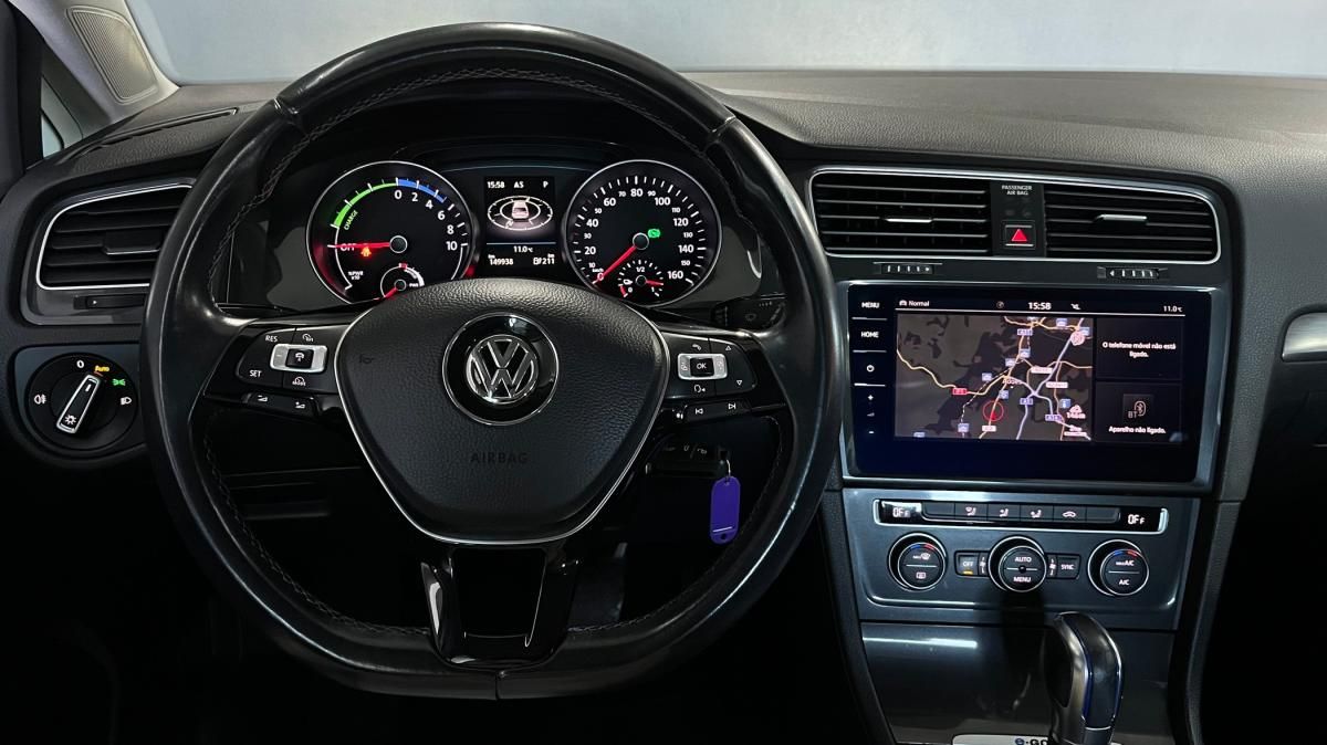 volkswagen-golf-2018-eletrico-500cc