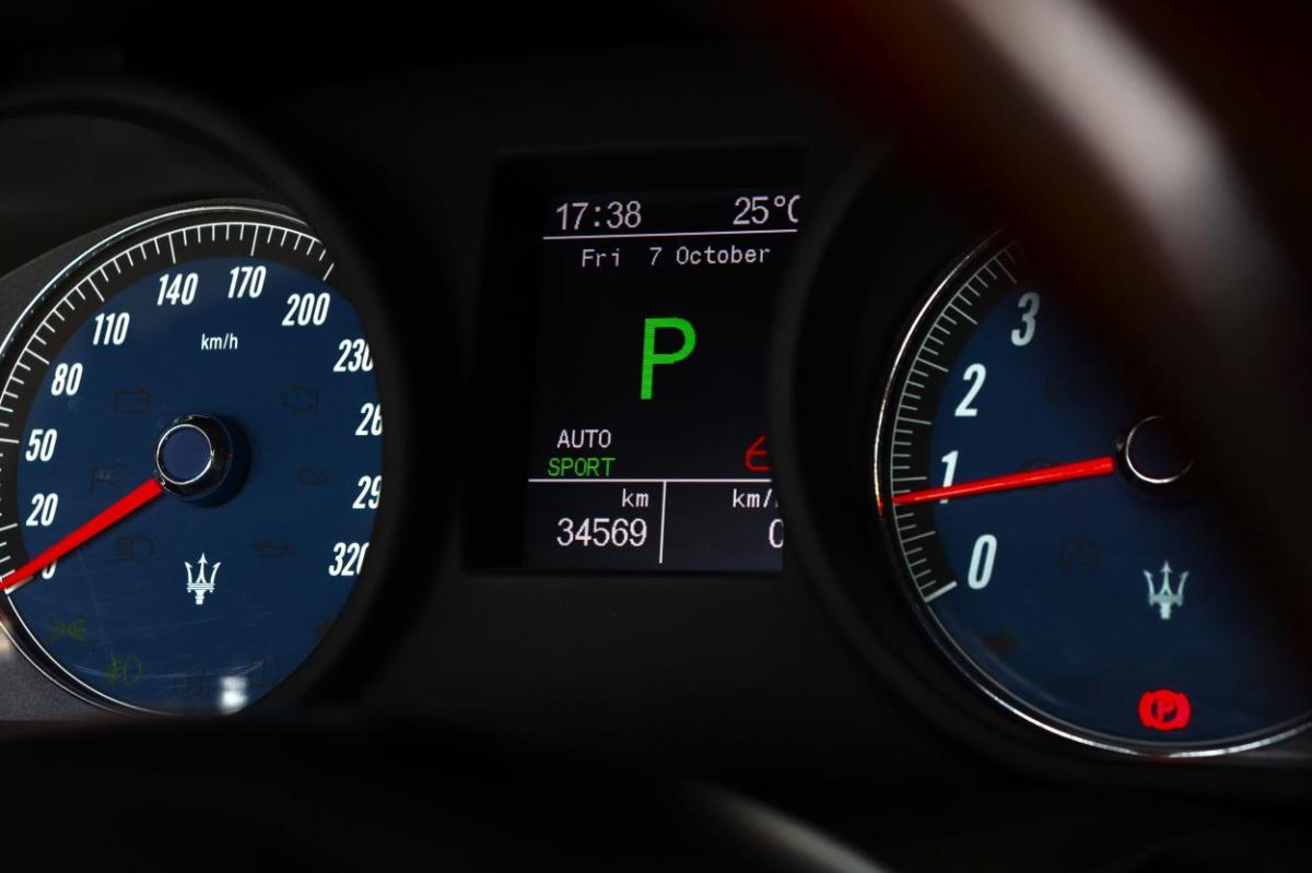 maserati-granturismo-2011-gasolina-4691cc