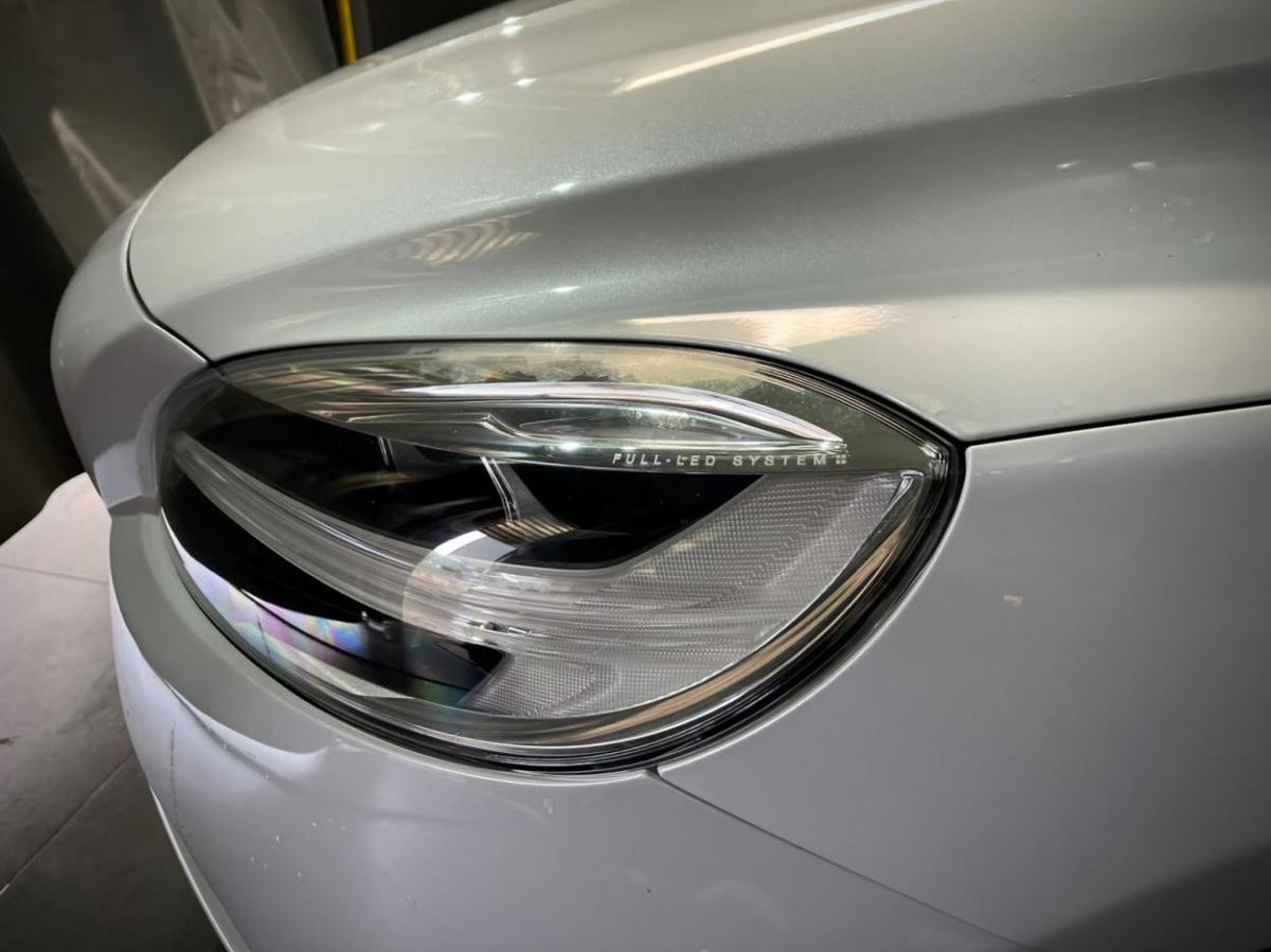 volvo-v40-2018-diesel-1969cc