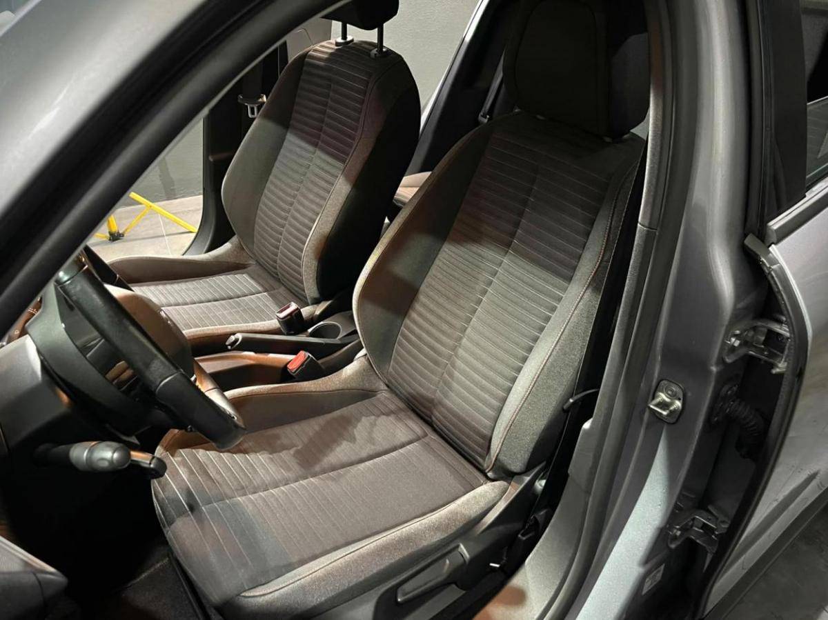 peugeot-2008-2020-gasolina-1199cc