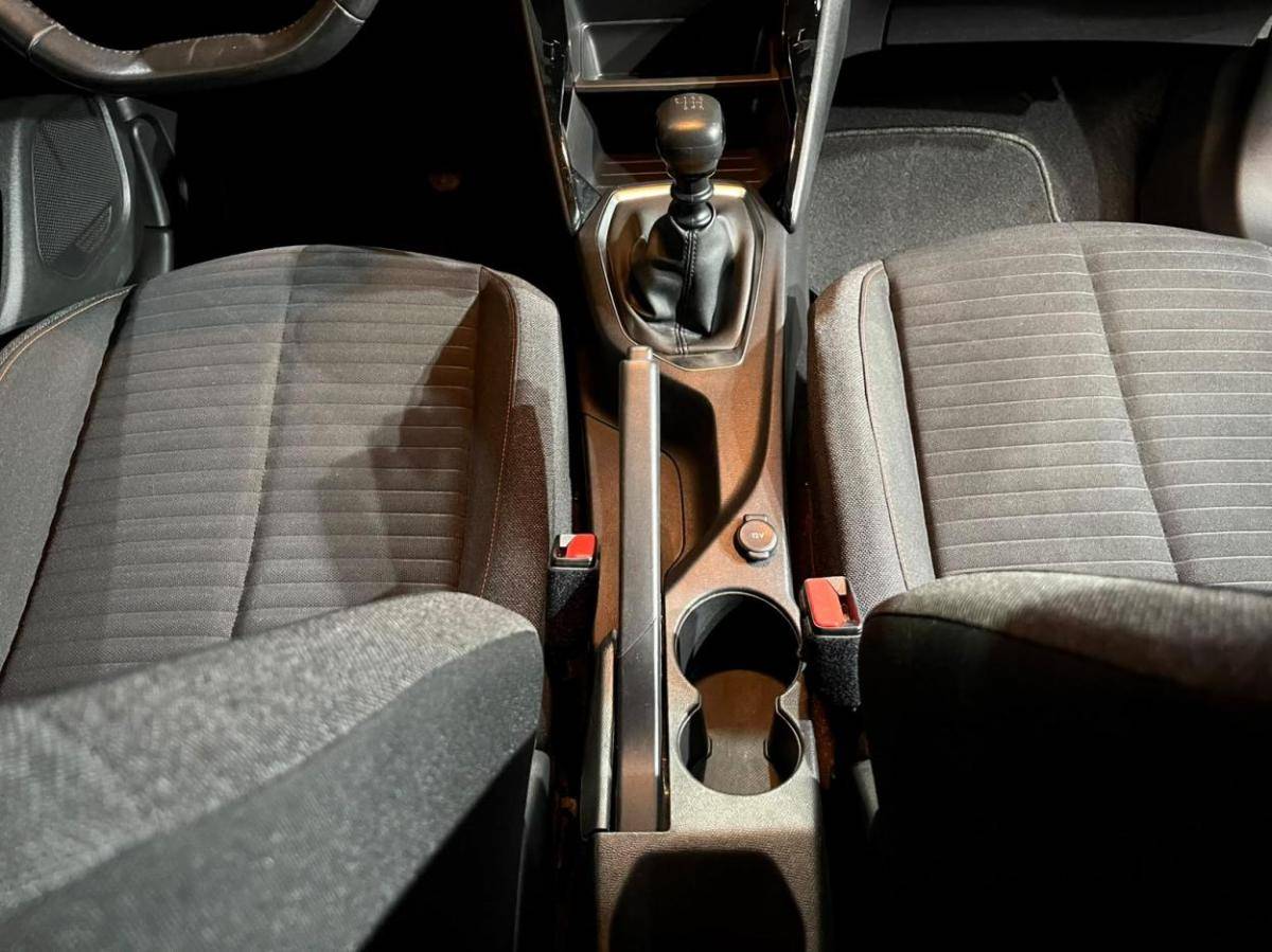peugeot-2008-2020-gasolina-1199cc