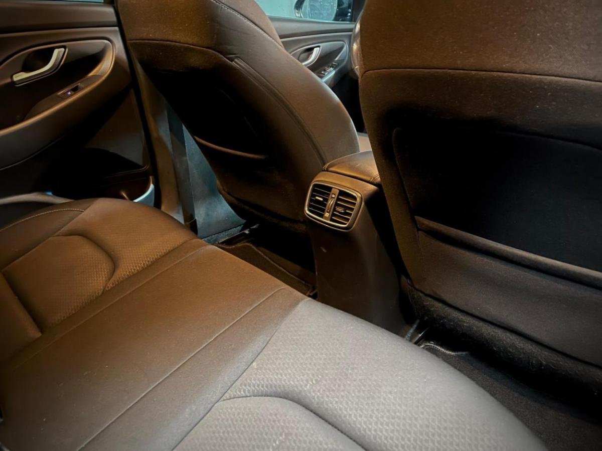 hyundai-i30-2018-gasolina-998cc