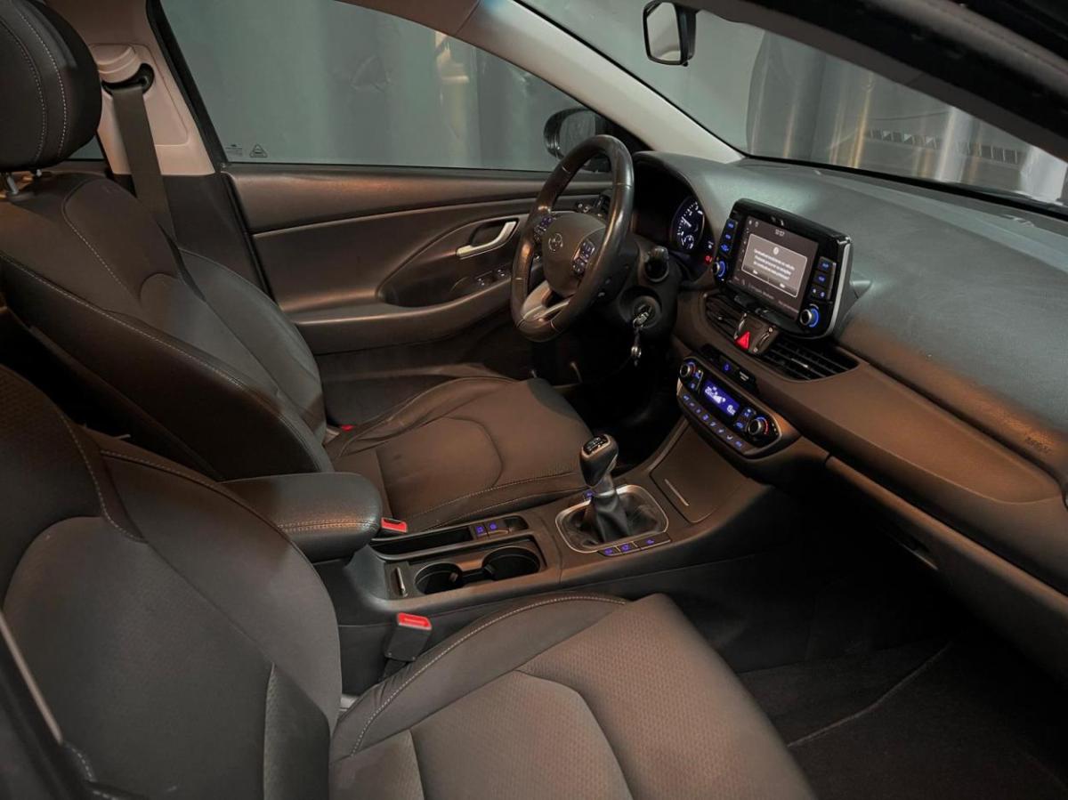hyundai-i30-2018-gasolina-998cc