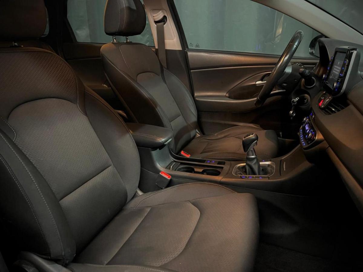 hyundai-i30-2018-gasolina-998cc