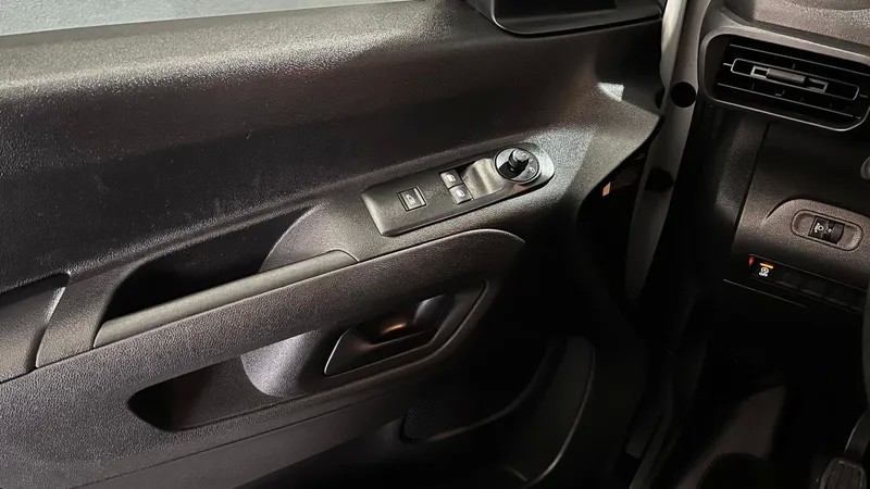 citroen-berlingo-2019-diesel-1499cc