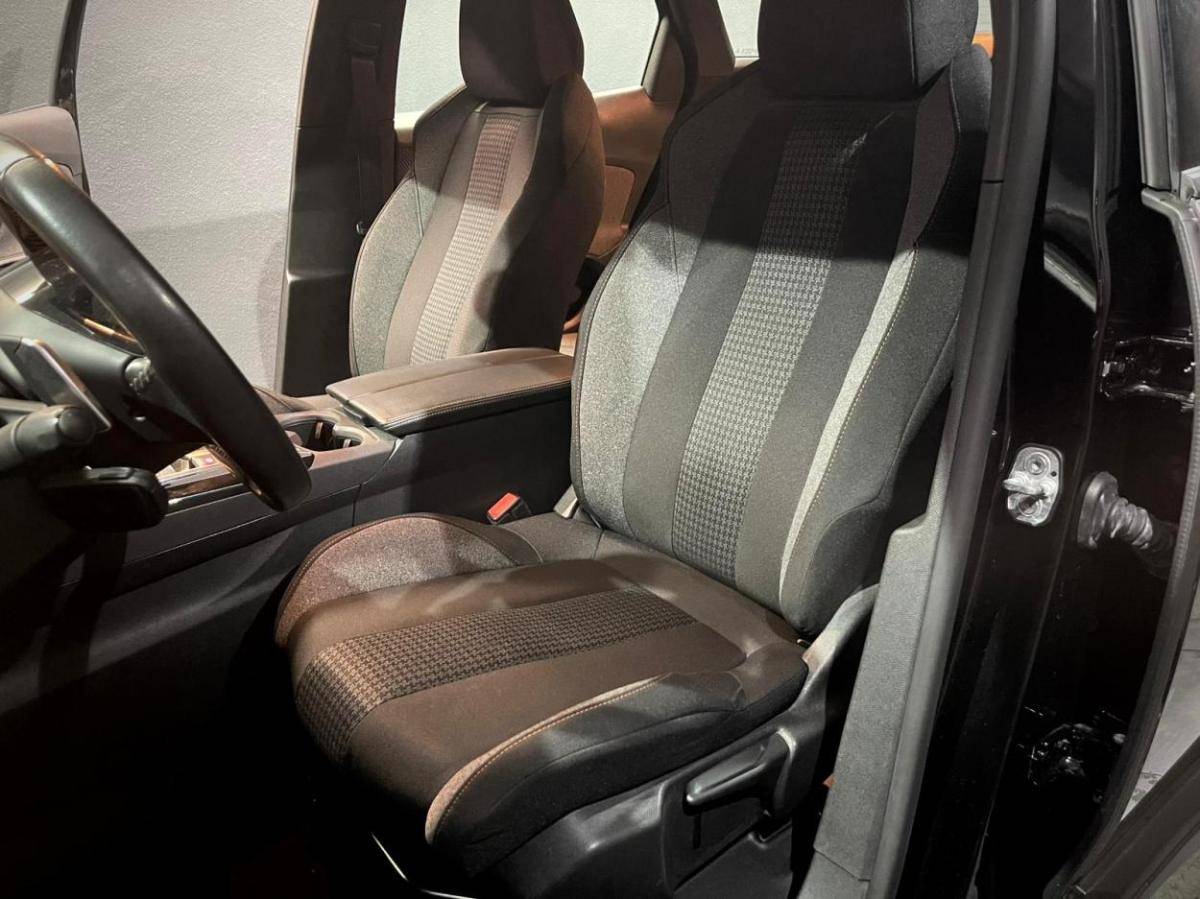 peugeot-3008-2021-diesel-1499cc
