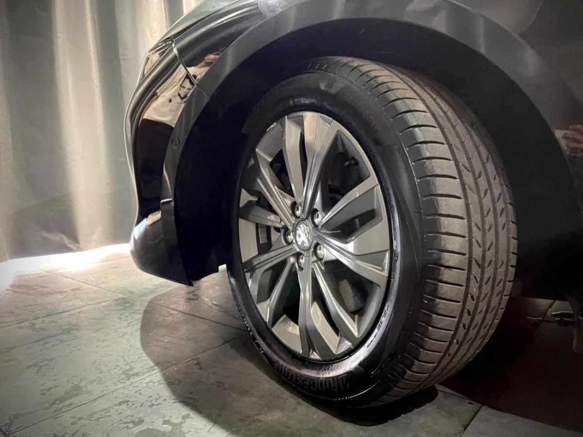 peugeot-508-sw-2021-hibrido-a-gasolina-1598cc