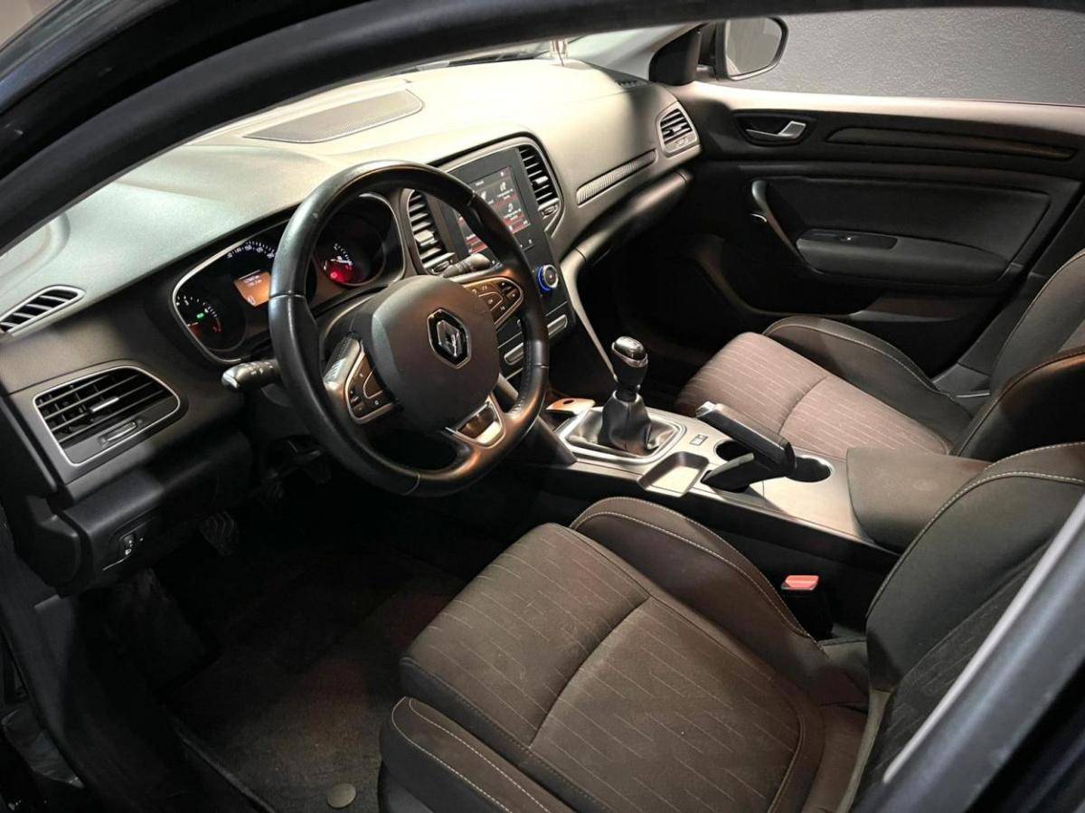 renault-megane-2019-diesel-1461cc