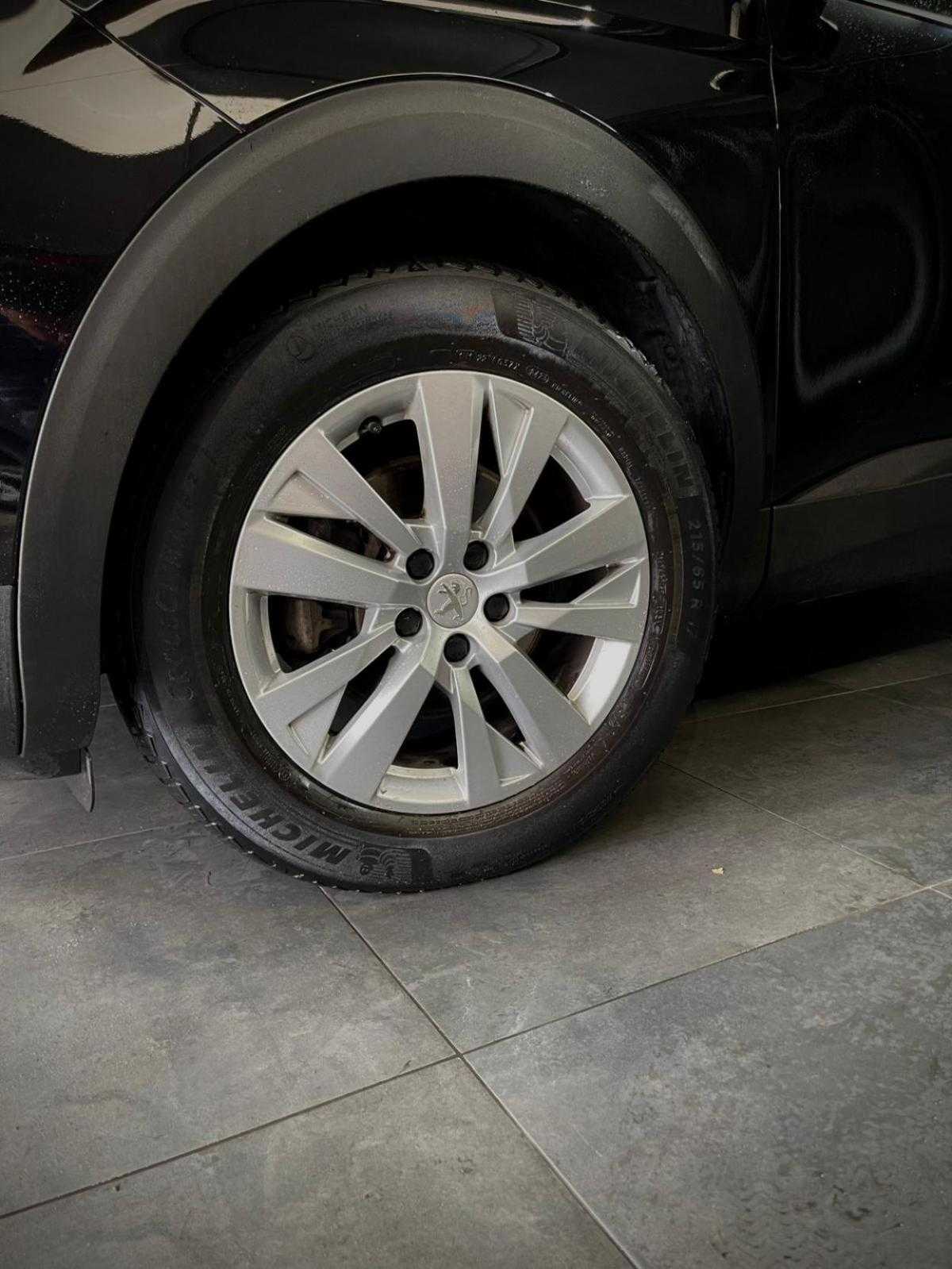 peugeot-5008-2022-diesel-1499cc