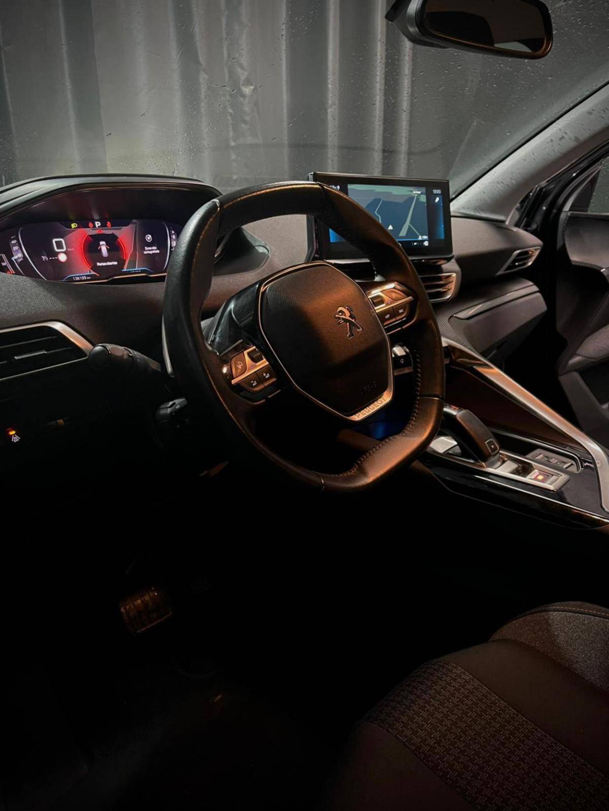 peugeot-5008-2022-diesel-1499cc