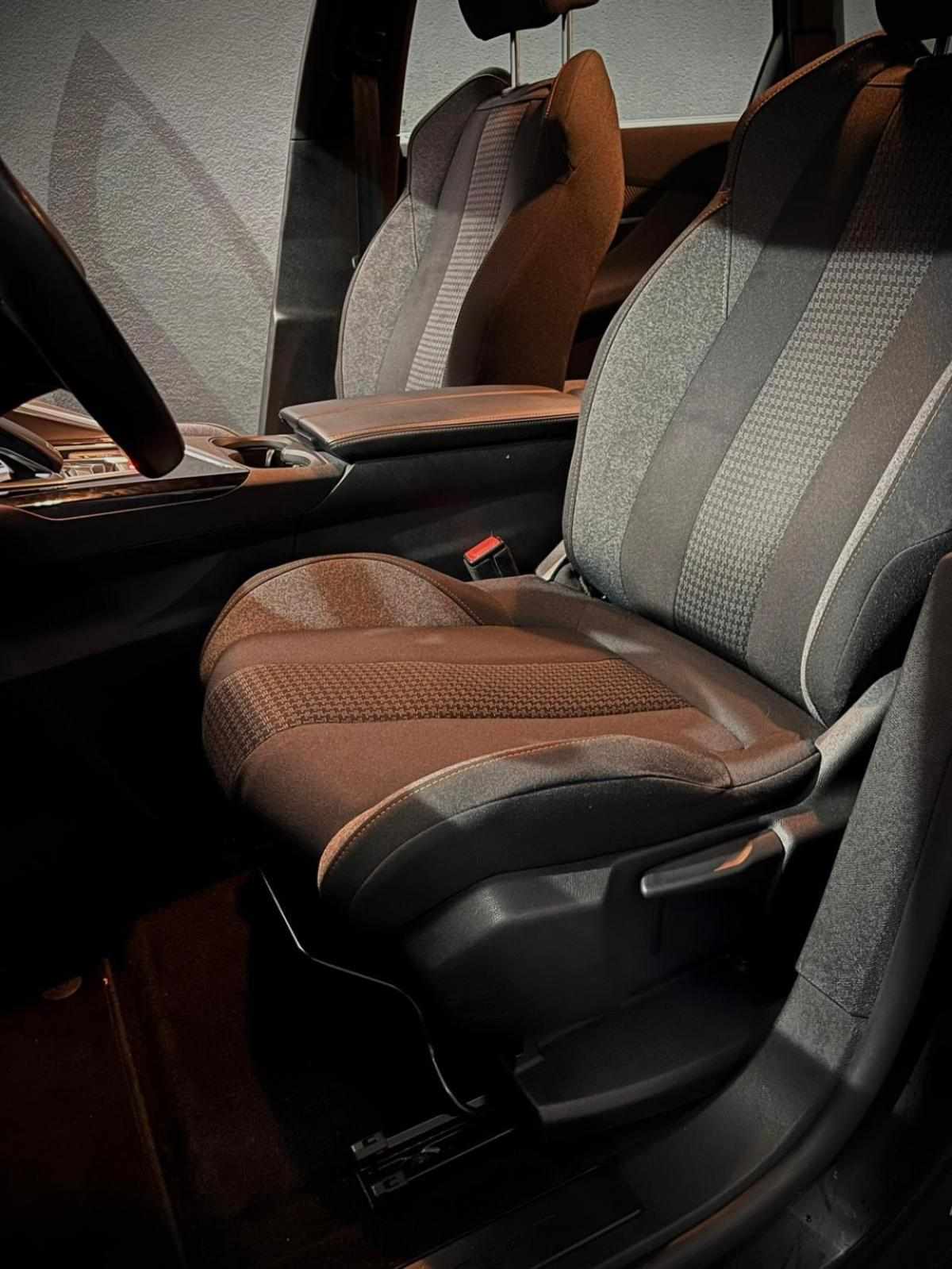 peugeot-5008-2022-diesel-1499cc