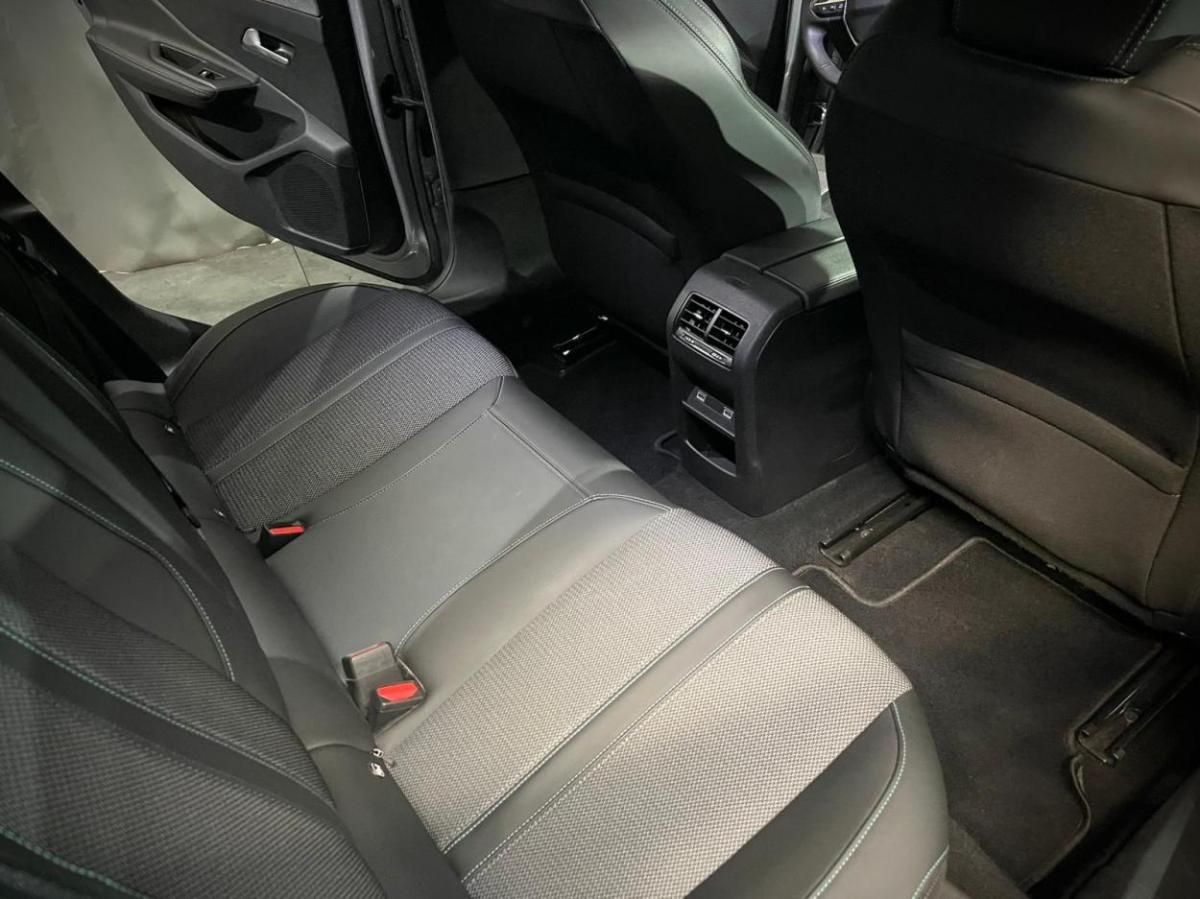 peugeot-308-2023-hibrido-a-gasolina-1598cc