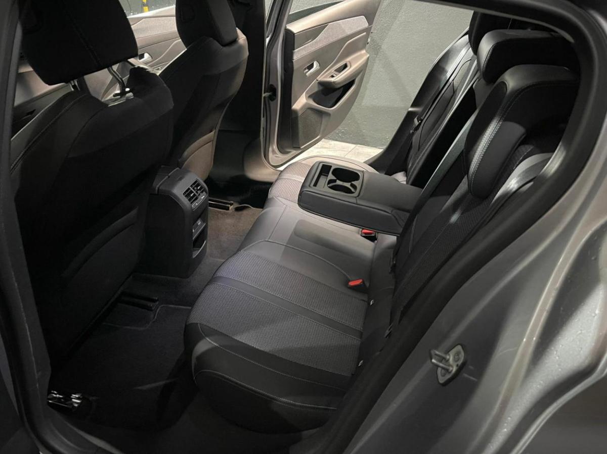peugeot-308-2023-hibrido-a-gasolina-1598cc